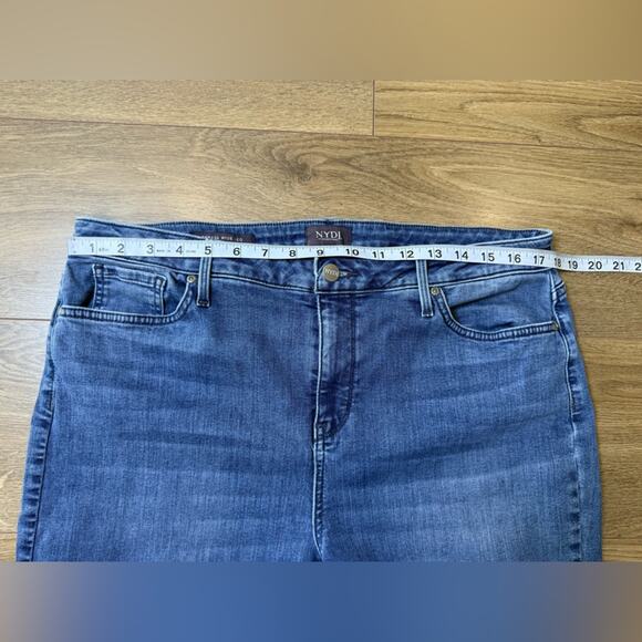 NYDJ Teresa Stretch Cotton Wide Leg Jeans in Sweetbay Wash Size 16 - Picture 10 of 12